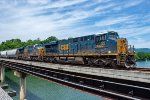 CSX 3090 leads M585 across the Tennessee River 